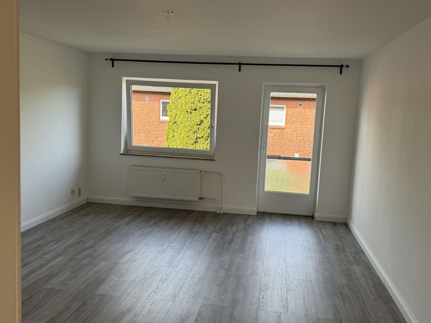 Prenájom bytu 3-izbový 82 m², Bad Segeberg, Šlezvicko-Holštajnsko Prenájom bytu 3-izbový 82 m², Bad Segeberg, Šlezvicko-Holštajnsko