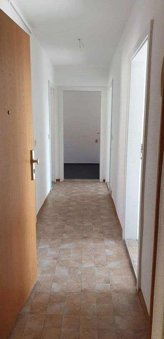 Prenájom bytu 5-izbový 110 m², Nordstr. 58d, Seifhennersdorf, Sasko Prenájom bytu 5-izbový 110 m², Nordstr. 58d, Seifhennersdorf, Sasko