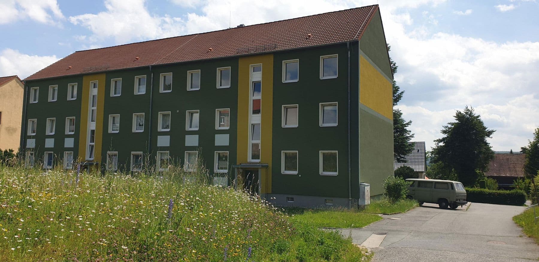 Prenájom bytu 5-izbový 110 m², Nordstr. 58d, Seifhennersdorf, Sasko Prenájom bytu 5-izbový 110 m², Nordstr. 58d, Seifhennersdorf, Sasko