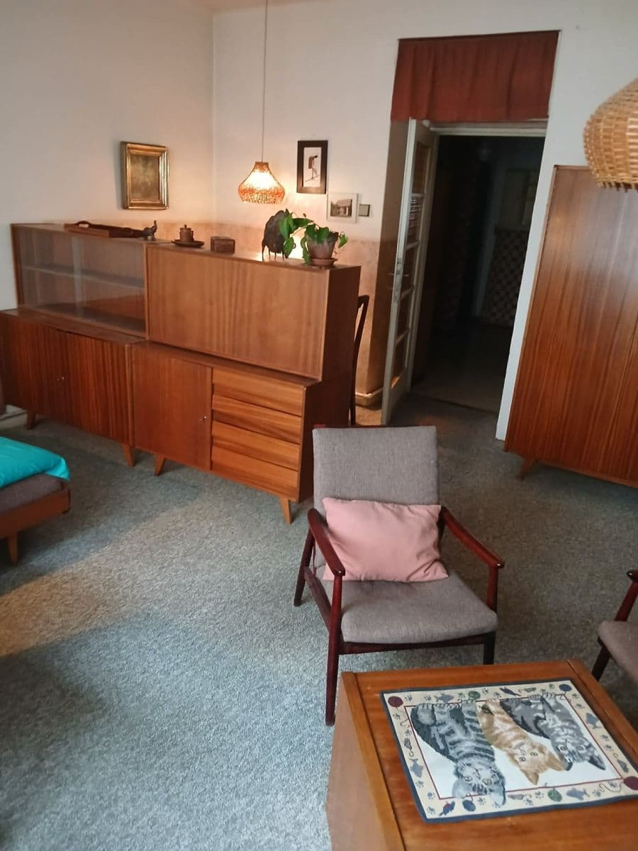 Prenájom bytu 1-izbový 43 m², Pod Strojírnami, Praha, Praha Prenájom bytu 1-izbový 43 m², Pod Strojírnami, Praha, Praha