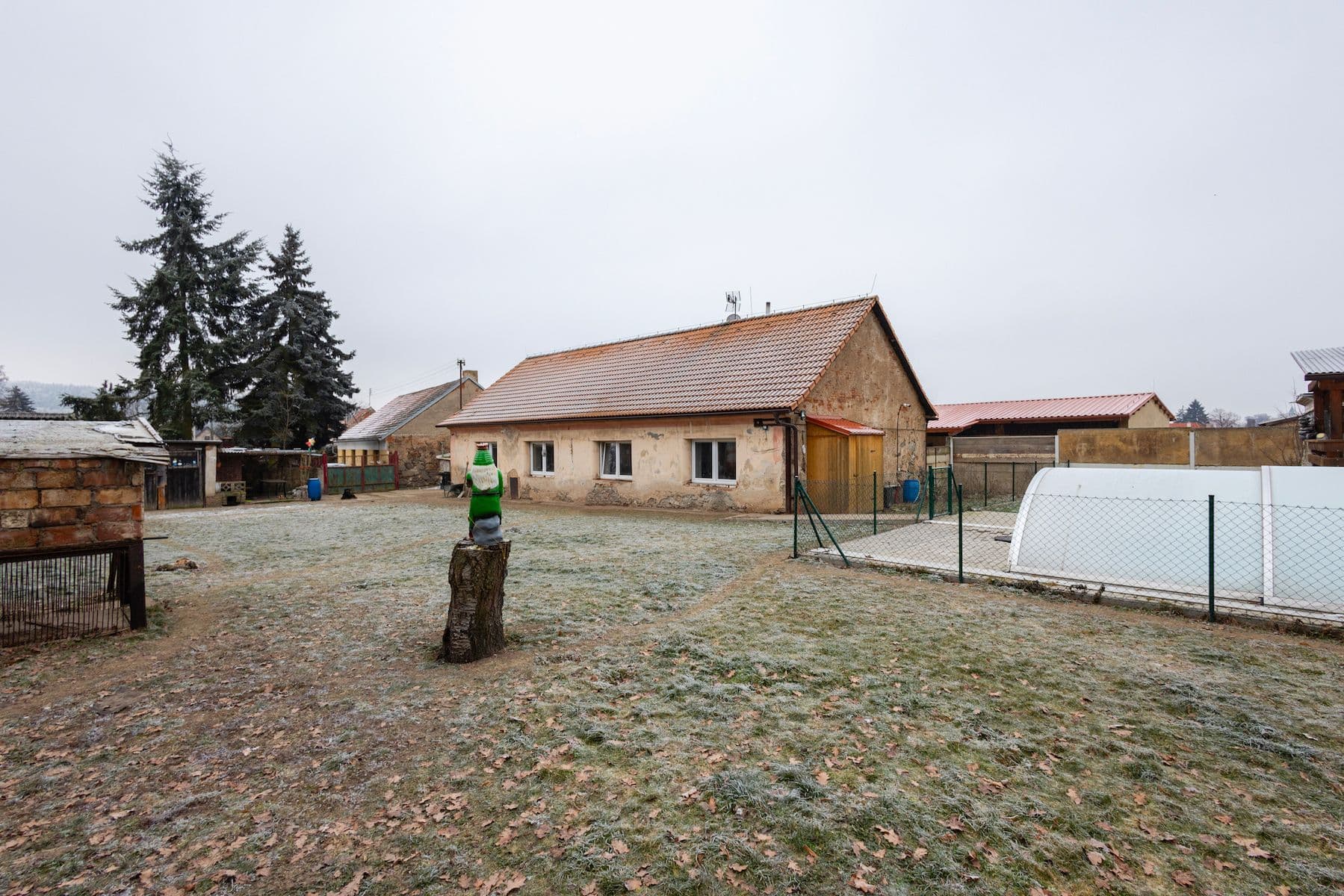 Predaj domu 85 m², pozemek 1.200 m², Krátká, Jesenice, Středočeský kraj Predaj domu 85 m², pozemek 1.200 m², Krátká, Jesenice, Středočeský kraj