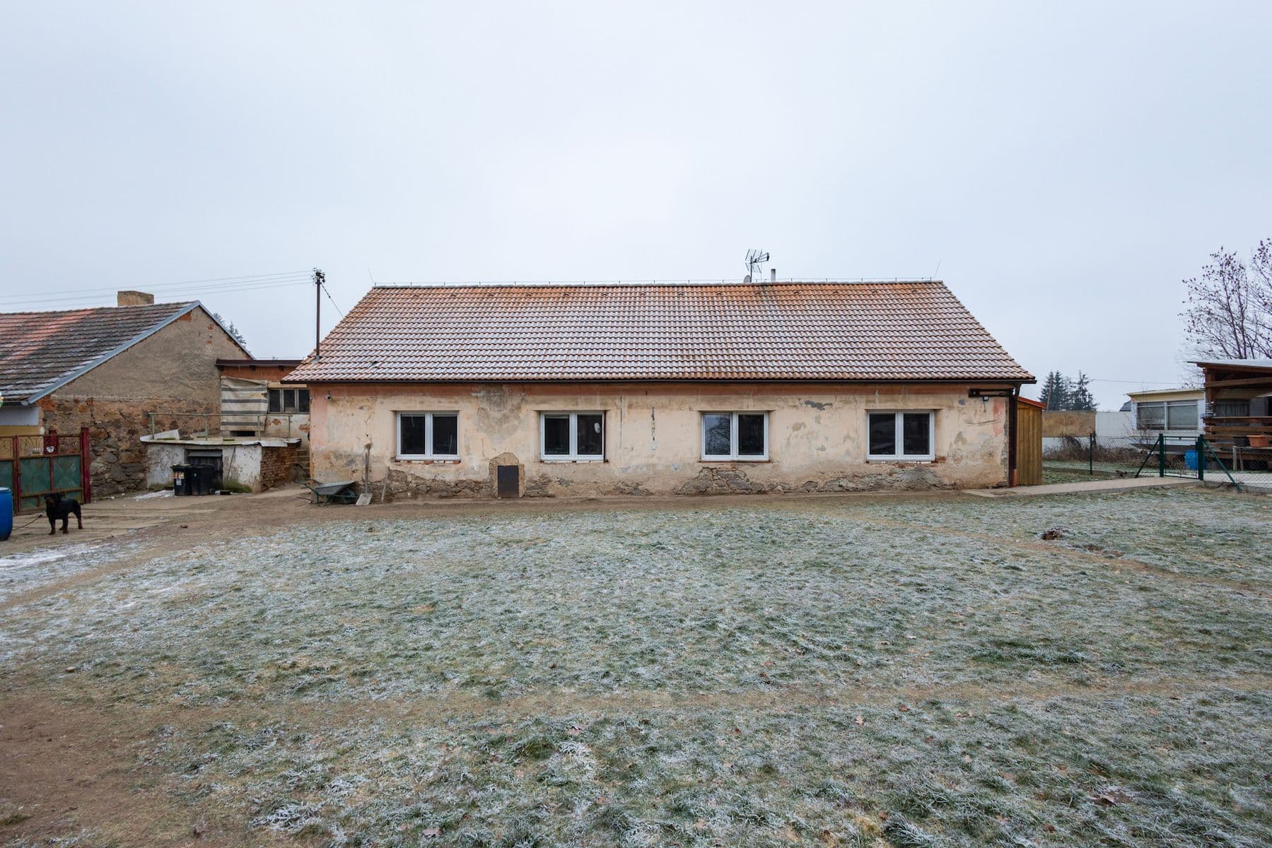 Predaj domu 85 m², pozemek 1.200 m², Krátká, Jesenice, Středočeský kraj Predaj domu 85 m², pozemek 1.200 m², Krátká, Jesenice, Středočeský kraj