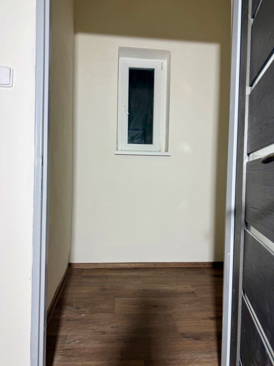 Prenájom bytu 5-izbový 166 m², Zámecká, Ostrava, Moravskoslezský kraj Prenájom bytu 5-izbový 166 m², Zámecká, Ostrava, Moravskoslezský kraj