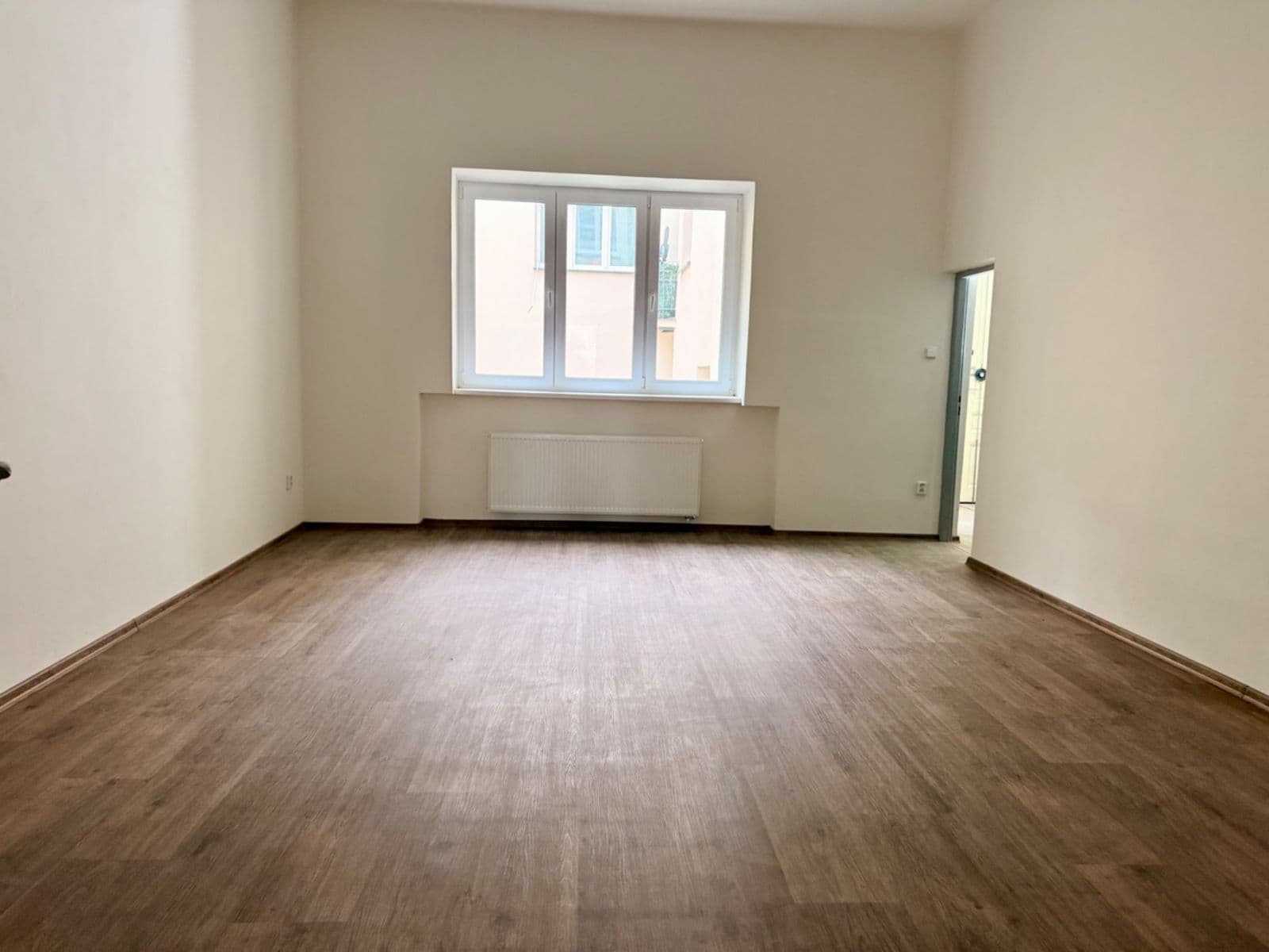 Prenájom bytu 5-izbový 166 m², Zámecká, Ostrava, Moravskoslezský kraj Prenájom bytu 5-izbový 166 m², Zámecká, Ostrava, Moravskoslezský kraj