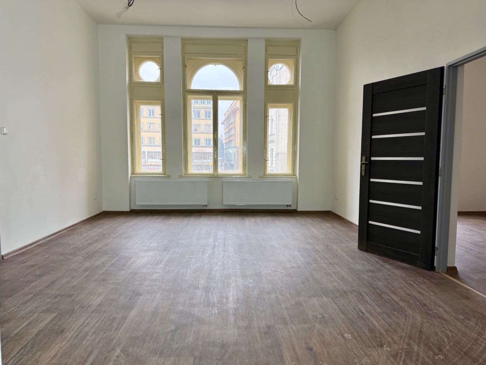 Prenájom bytu 5-izbový 166 m², Zámecká, Ostrava, Moravskoslezský kraj Prenájom bytu 5-izbový 166 m², Zámecká, Ostrava, Moravskoslezský kraj