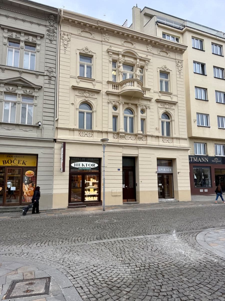 Prenájom bytu 5-izbový 166 m², Zámecká, Ostrava, Moravskoslezský kraj Prenájom bytu 5-izbový 166 m², Zámecká, Ostrava, Moravskoslezský kraj