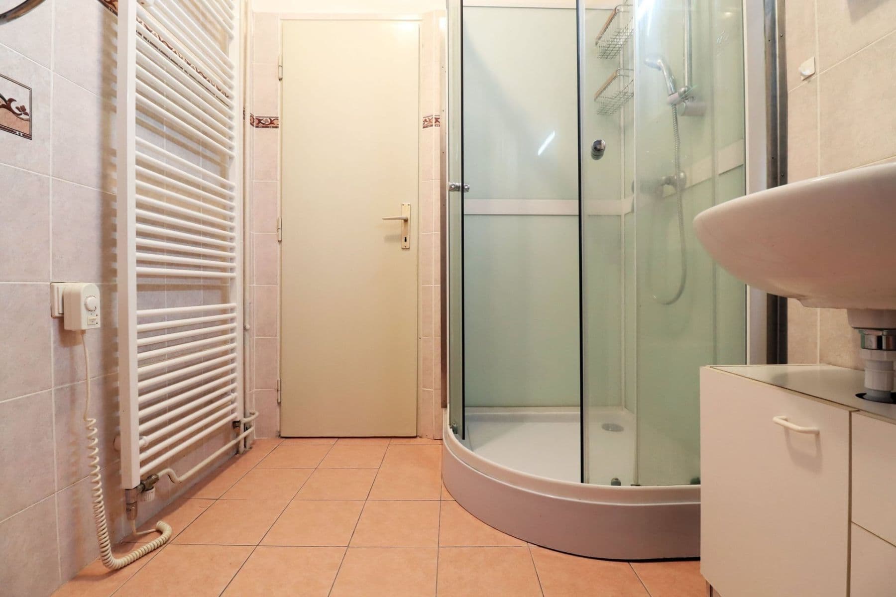 Prenájom bytu 2-izbový 49 m², Červené Vršky, Benešov, Středočeský kraj Prenájom bytu 2-izbový 49 m², Červené Vršky, Benešov, Středočeský kraj