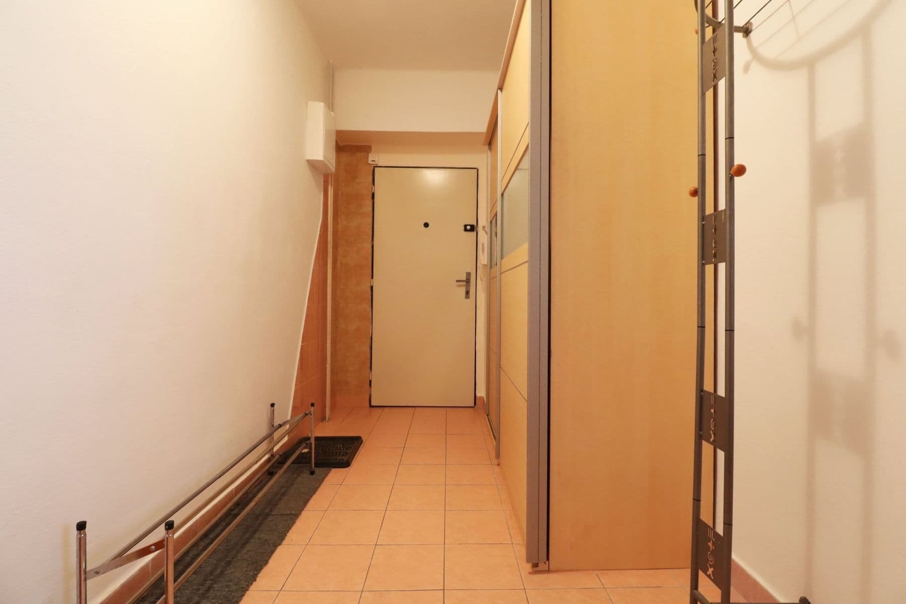 Prenájom bytu 2-izbový 49 m², Červené Vršky, Benešov, Středočeský kraj Prenájom bytu 2-izbový 49 m², Červené Vršky, Benešov, Středočeský kraj