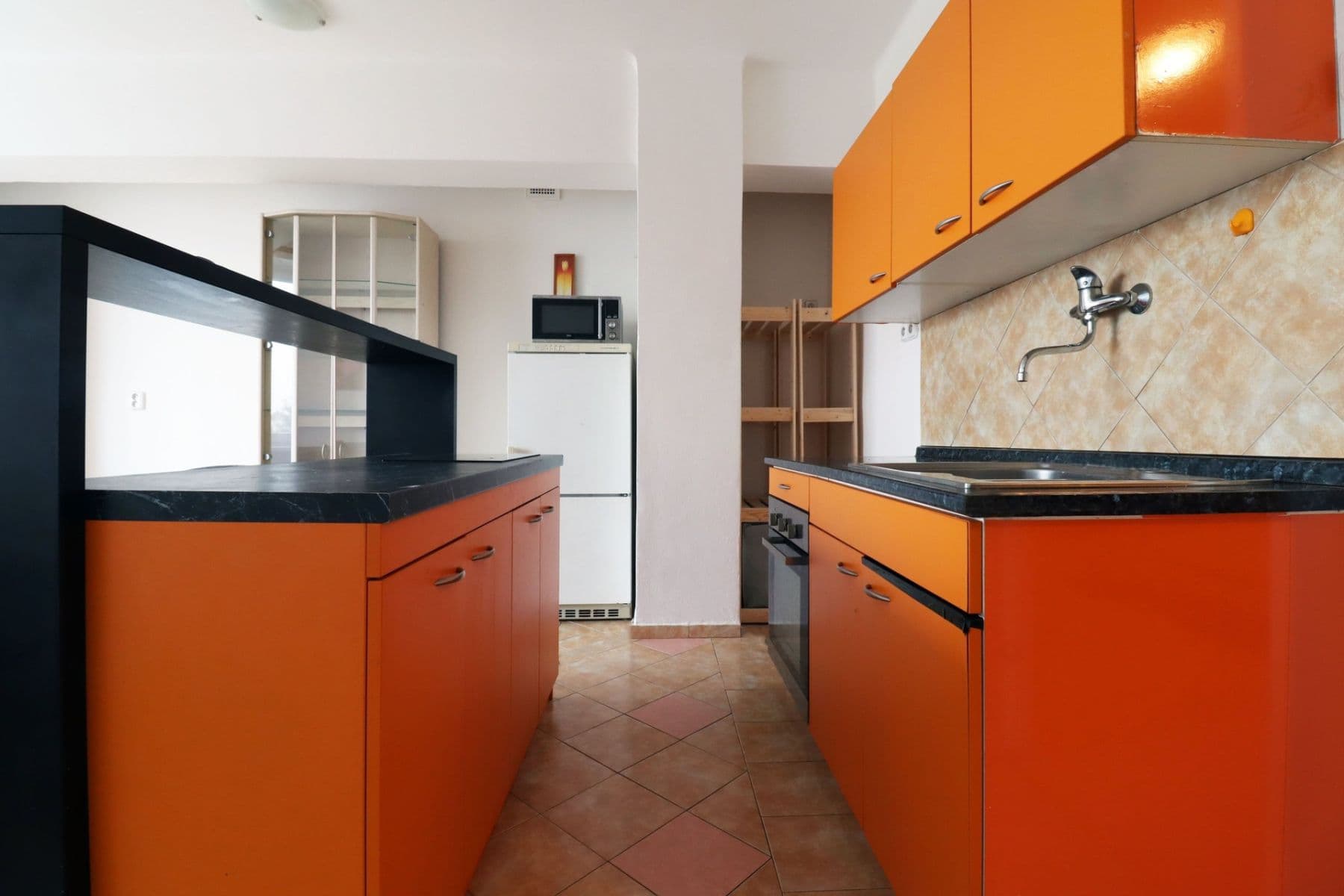 Prenájom bytu 2-izbový 49 m², Červené Vršky, Benešov, Středočeský kraj Prenájom bytu 2-izbový 49 m², Červené Vršky, Benešov, Středočeský kraj