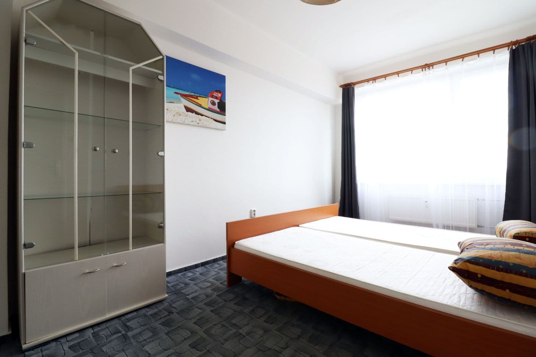 Prenájom bytu 2-izbový 49 m², Červené Vršky, Benešov, Středočeský kraj Prenájom bytu 2-izbový 49 m², Červené Vršky, Benešov, Středočeský kraj