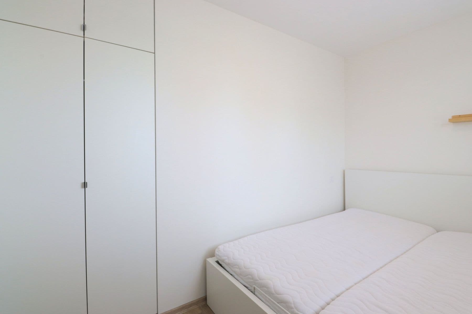 Prenájom bytu 2-izbový 37 m², Topolová, Praha, Praha Prenájom bytu 2-izbový 37 m², Topolová, Praha, Praha