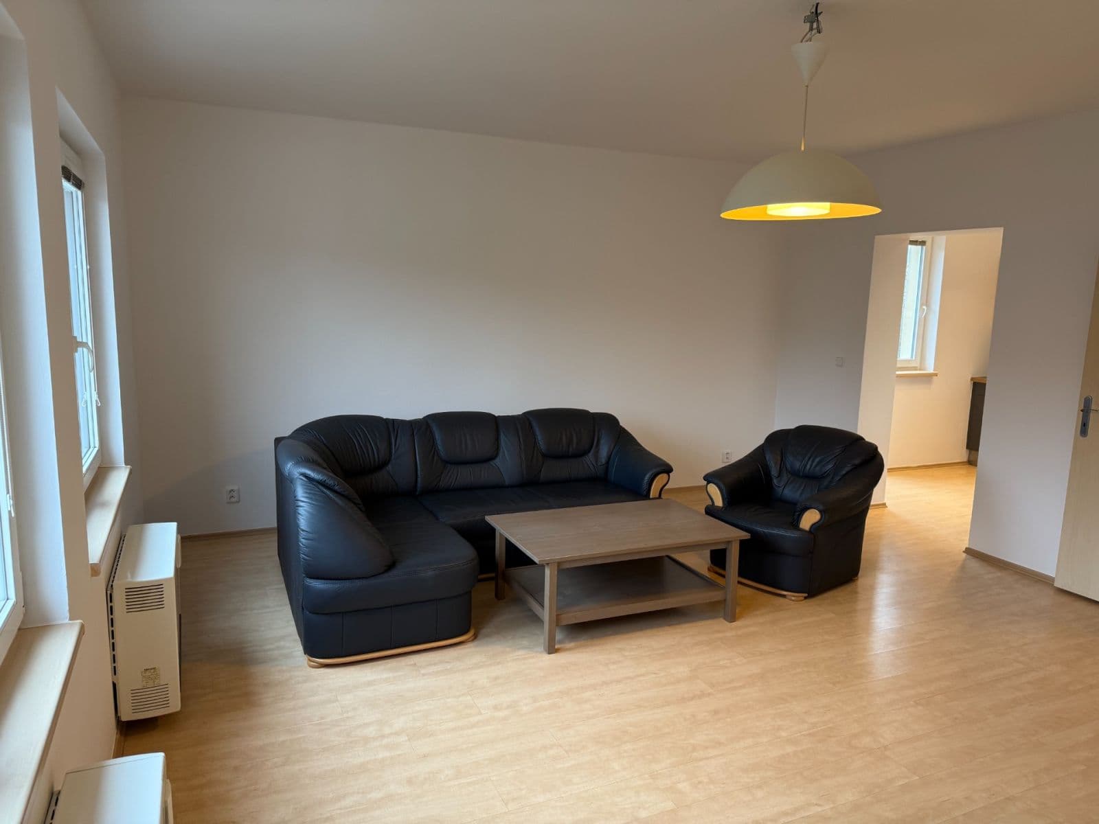 Prenájom bytu 2-izbový 65 m², Zdeňka Lhoty, Černošice, Středočeský kraj Prenájom bytu 2-izbový 65 m², Zdeňka Lhoty, Černošice, Středočeský kraj