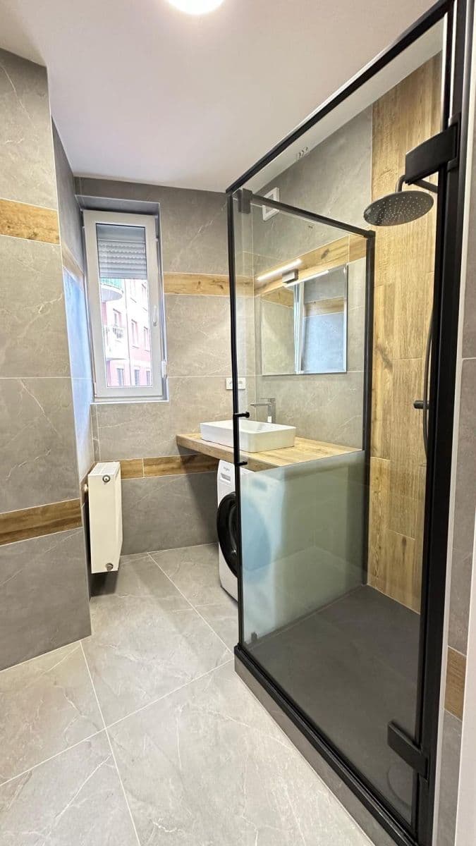 Prenájom bytu 3-izbový 85 m², Pastevců, Praha, Praha Prenájom bytu 3-izbový 85 m², Pastevců, Praha, Praha