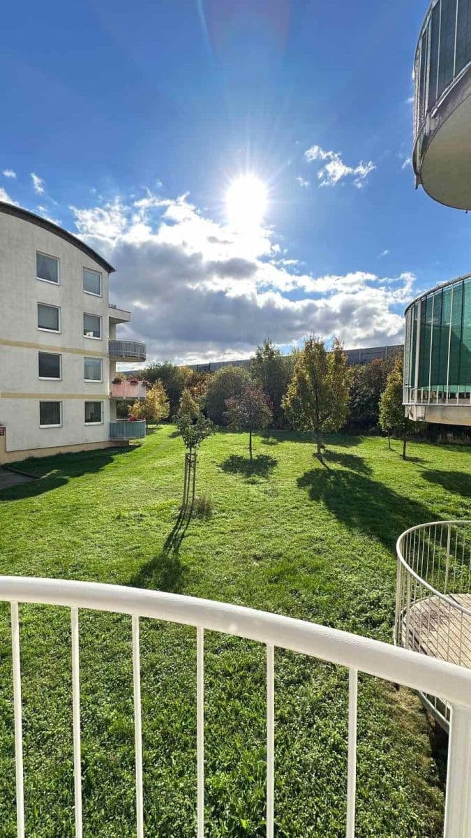 Prenájom bytu 3-izbový 85 m², Pastevců, Praha, Praha Prenájom bytu 3-izbový 85 m², Pastevců, Praha, Praha