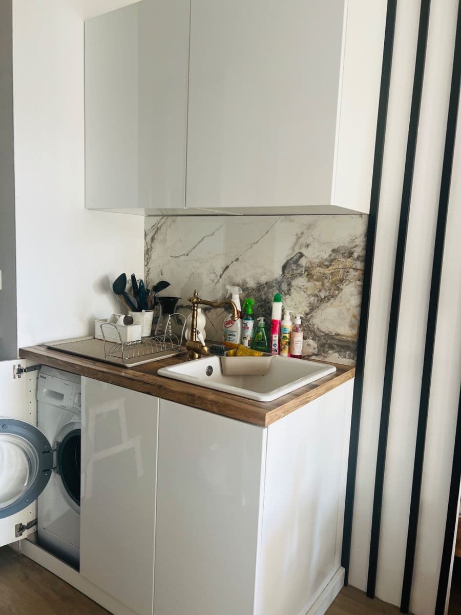 Prenájom bytu 1-izbový 35 m², Bystrická, Devínska Nová Ves, Bratislavský kraj Prenájom bytu 1-izbový 35 m², Bystrická, Devínska Nová Ves, Bratislavský kraj