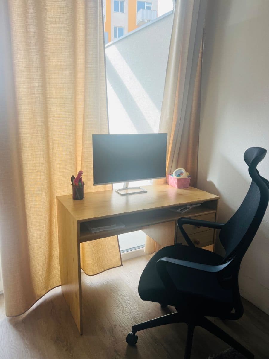 Prenájom bytu 1-izbový 35 m², Bystrická, Devínska Nová Ves, Bratislavský kraj Prenájom bytu 1-izbový 35 m², Bystrická, Devínska Nová Ves, Bratislavský kraj