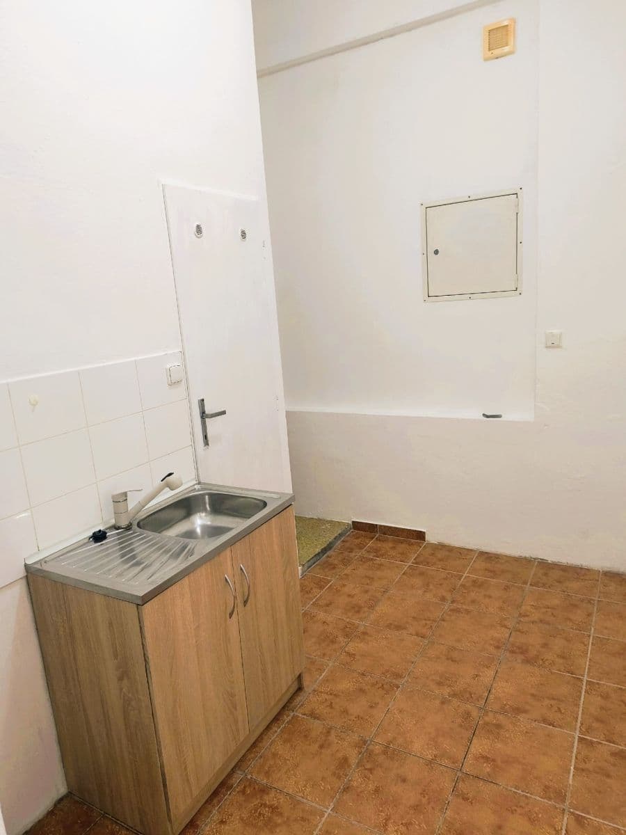 Predaj bytu 2-izbový 72 m², Křenová, Brno, Jihomoravský kraj Predaj bytu 2-izbový 72 m², Křenová, Brno, Jihomoravský kraj