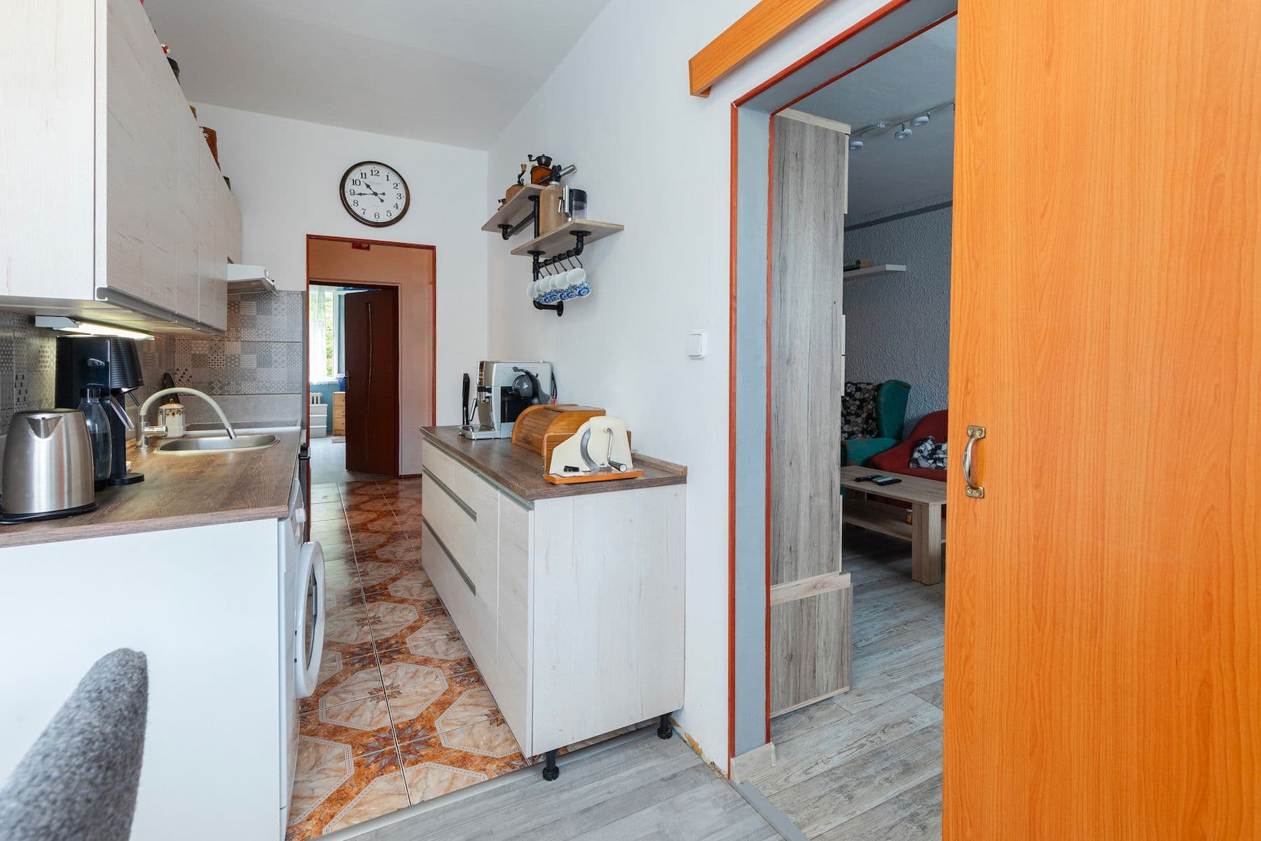 Predaj bytu 3-izbový 82 m², Poštovní, Desná, Liberecký kraj Predaj bytu 3-izbový 82 m², Poštovní, Desná, Liberecký kraj