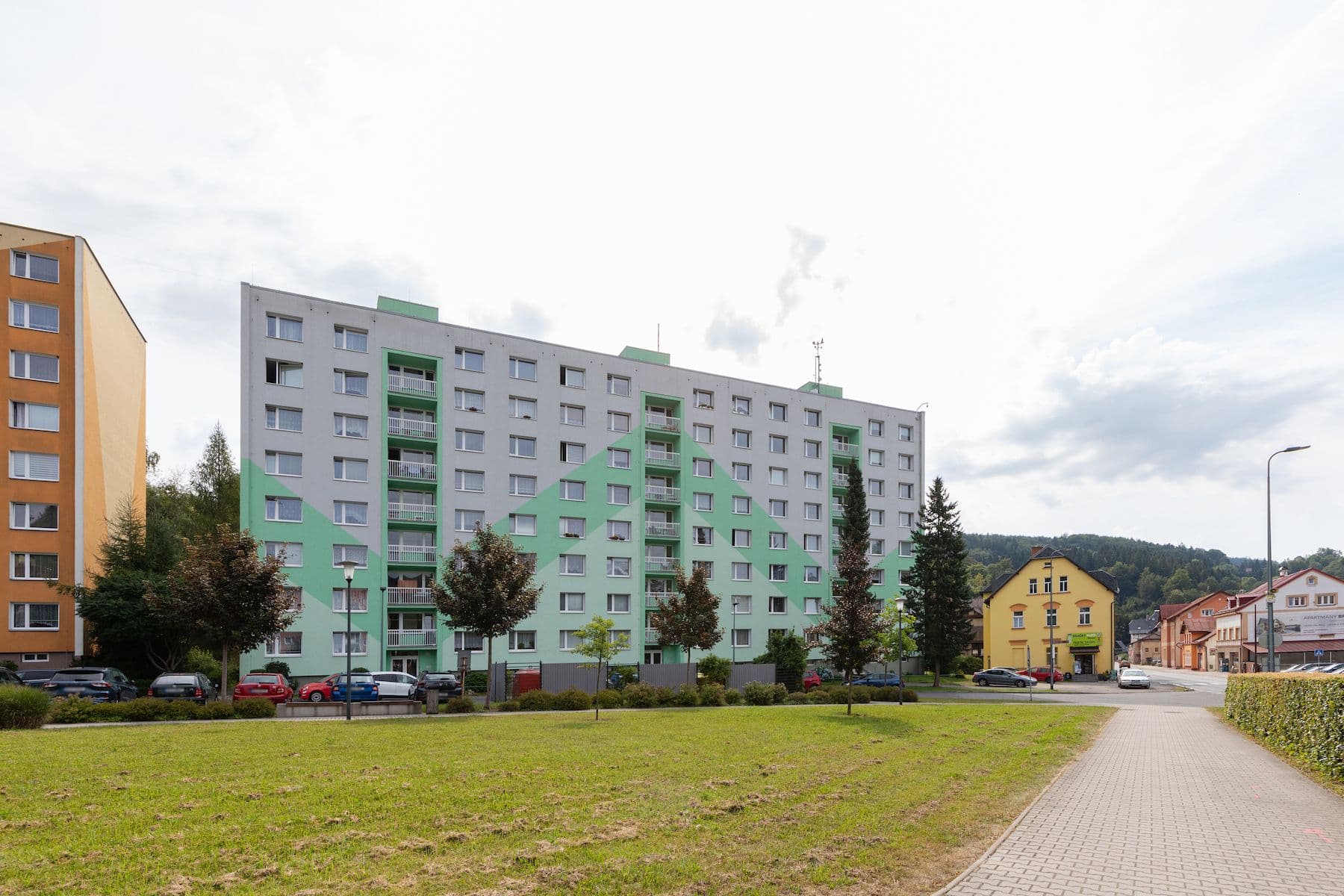Predaj bytu 3-izbový 82 m², Poštovní, Desná, Liberecký kraj Predaj bytu 3-izbový 82 m², Poštovní, Desná, Liberecký kraj