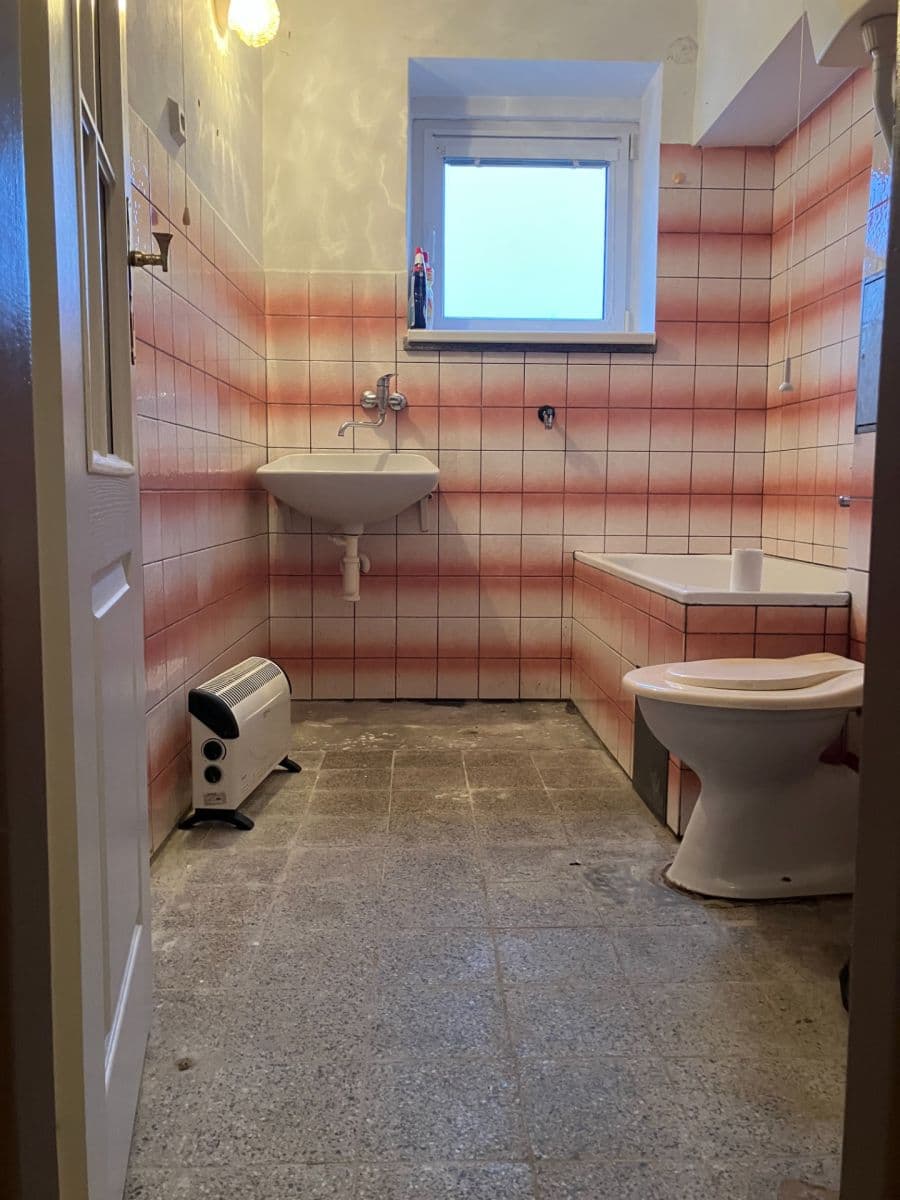 Predaj bytu 2-izbový 55 m², Sídliště Vyšný, Český Krumlov, Jihočeský kraj Predaj bytu 2-izbový 55 m², Sídliště Vyšný, Český Krumlov, Jihočeský kraj