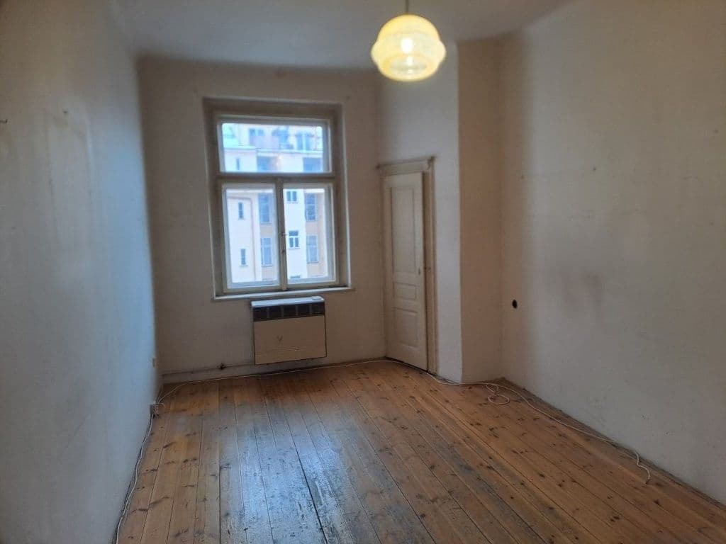 Prenájom bytu 1-izbový 51 m², Janovského, Praha, Praha Prenájom bytu 1-izbový 51 m², Janovského, Praha, Praha