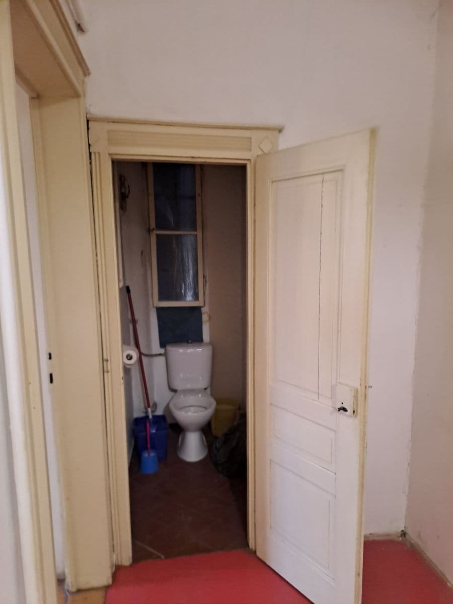 Prenájom bytu 1-izbový 51 m², Janovského, Praha, Praha Prenájom bytu 1-izbový 51 m², Janovského, Praha, Praha