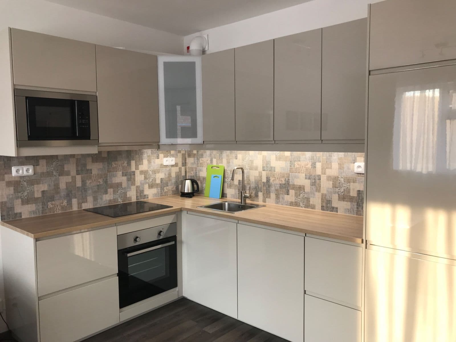 Prenájom bytu 2-izbový 46 m², Oty Bubeníčka, Praha, Praha Prenájom bytu 2-izbový 46 m², Oty Bubeníčka, Praha, Praha