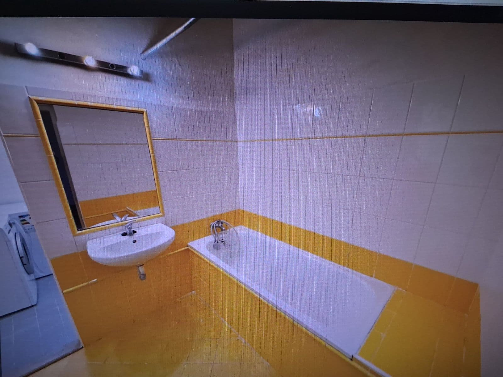 Prenájom bytu 2-izbový 105 m², Anenská, Praha, Praha Prenájom bytu 2-izbový 105 m², Anenská, Praha, Praha