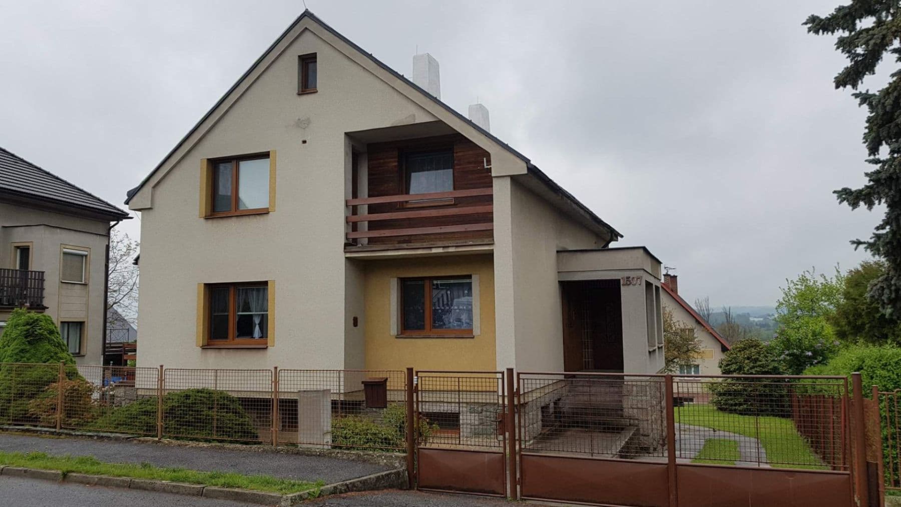 Predaj domu 250 m², pozemek 590 m², Na Vyhlídce, Turnov, Liberecký kraj Predaj domu 250 m², pozemek 590 m², Na Vyhlídce, Turnov, Liberecký kraj