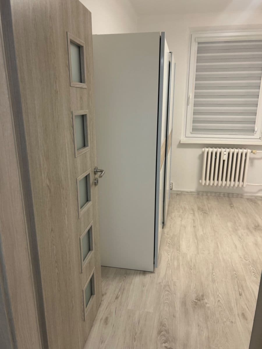 Prenájom bytu 2-izbový 65 m², V křovinách, Olomouc, Olomoucký kraj Prenájom bytu 2-izbový 65 m², V křovinách, Olomouc, Olomoucký kraj