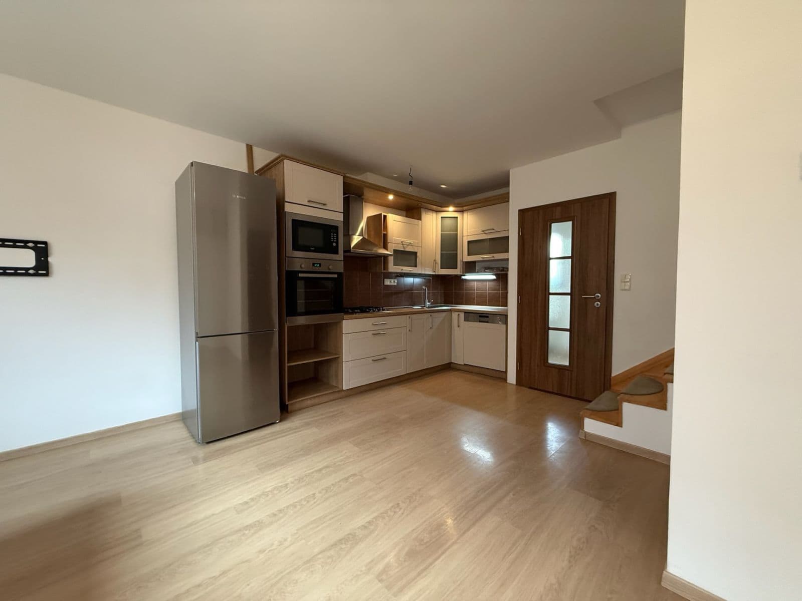 Prenájom domu 70 m², pozemek 35 m², Větrná, Kolín, Středočeský kraj Prenájom domu 70 m², pozemek 35 m², Větrná, Kolín, Středočeský kraj