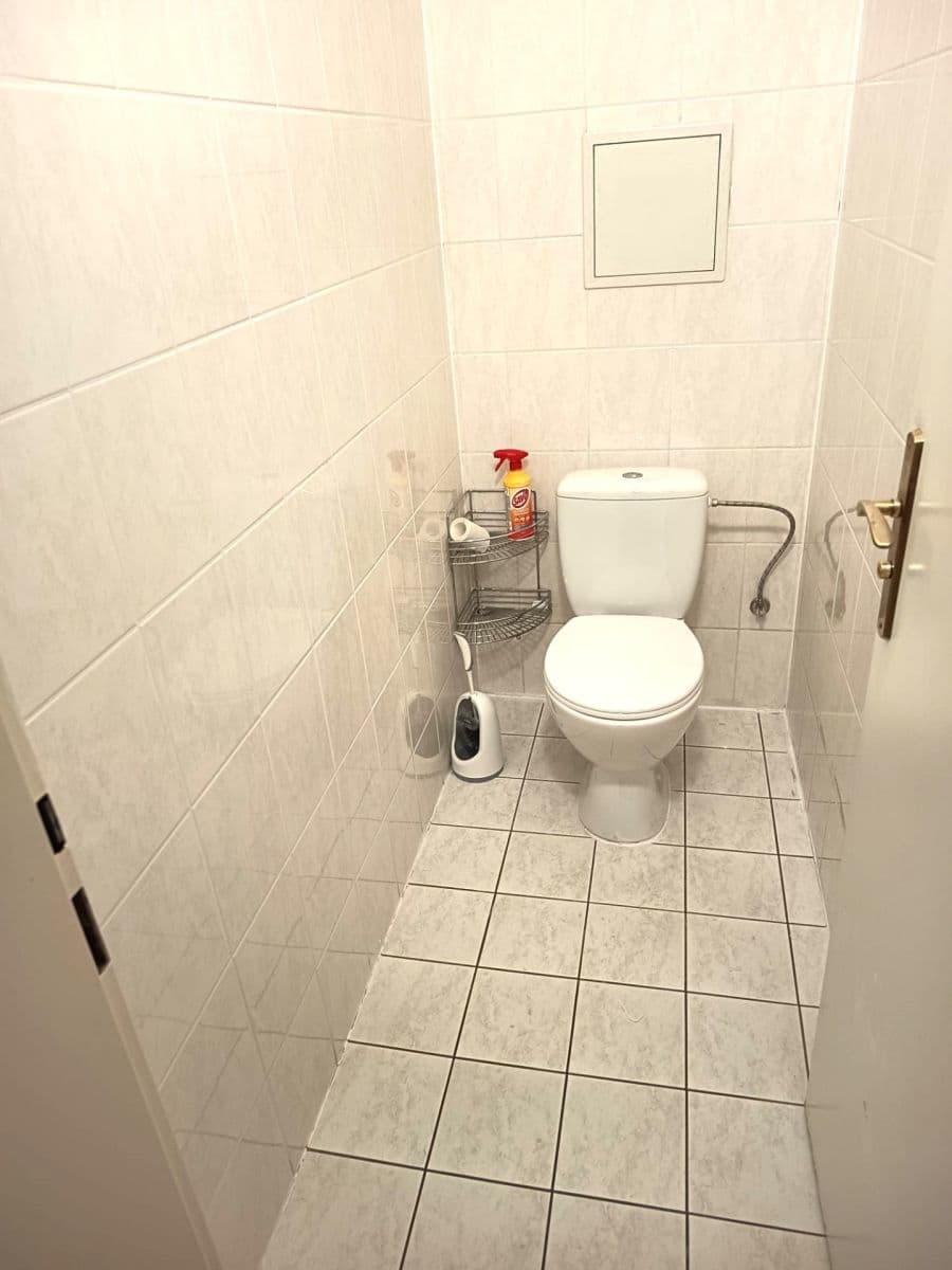 Prenájom bytu 3-izbový 82 m², Koštířova, Praha, Praha Prenájom bytu 3-izbový 82 m², Koštířova, Praha, Praha