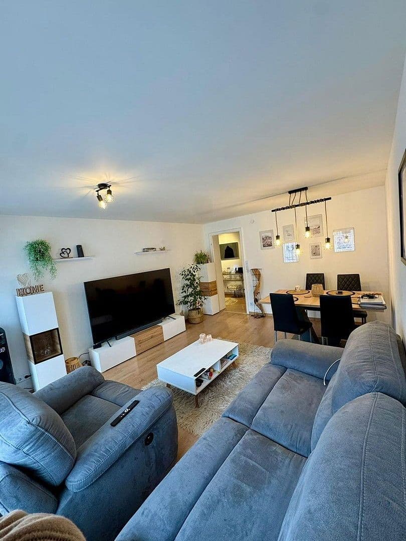 Prenájom bytu 3-izbový 60 m², Albstadt, Bádensko-Wurttembersko Prenájom bytu 3-izbový 60 m², Albstadt, Bádensko-Wurttembersko