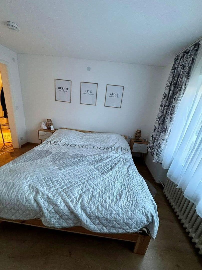 Prenájom bytu 3-izbový 60 m², Albstadt, Bádensko-Wurttembersko Prenájom bytu 3-izbový 60 m², Albstadt, Bádensko-Wurttembersko