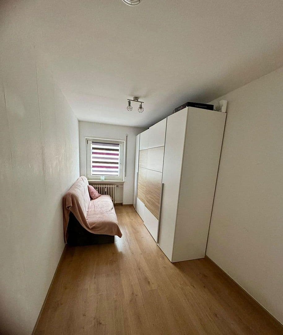 Prenájom bytu 3-izbový 60 m², Albstadt, Bádensko-Wurttembersko Prenájom bytu 3-izbový 60 m², Albstadt, Bádensko-Wurttembersko