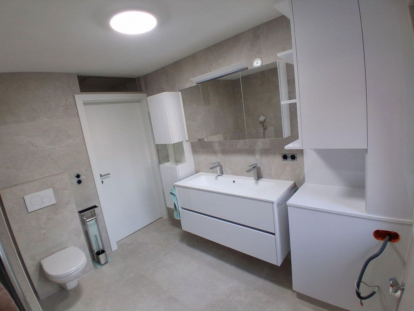 Prenájom bytu 4-izbový 92 m², Zell am Ziller, Tirolsko Prenájom bytu 4-izbový 92 m², Zell am Ziller, Tirolsko