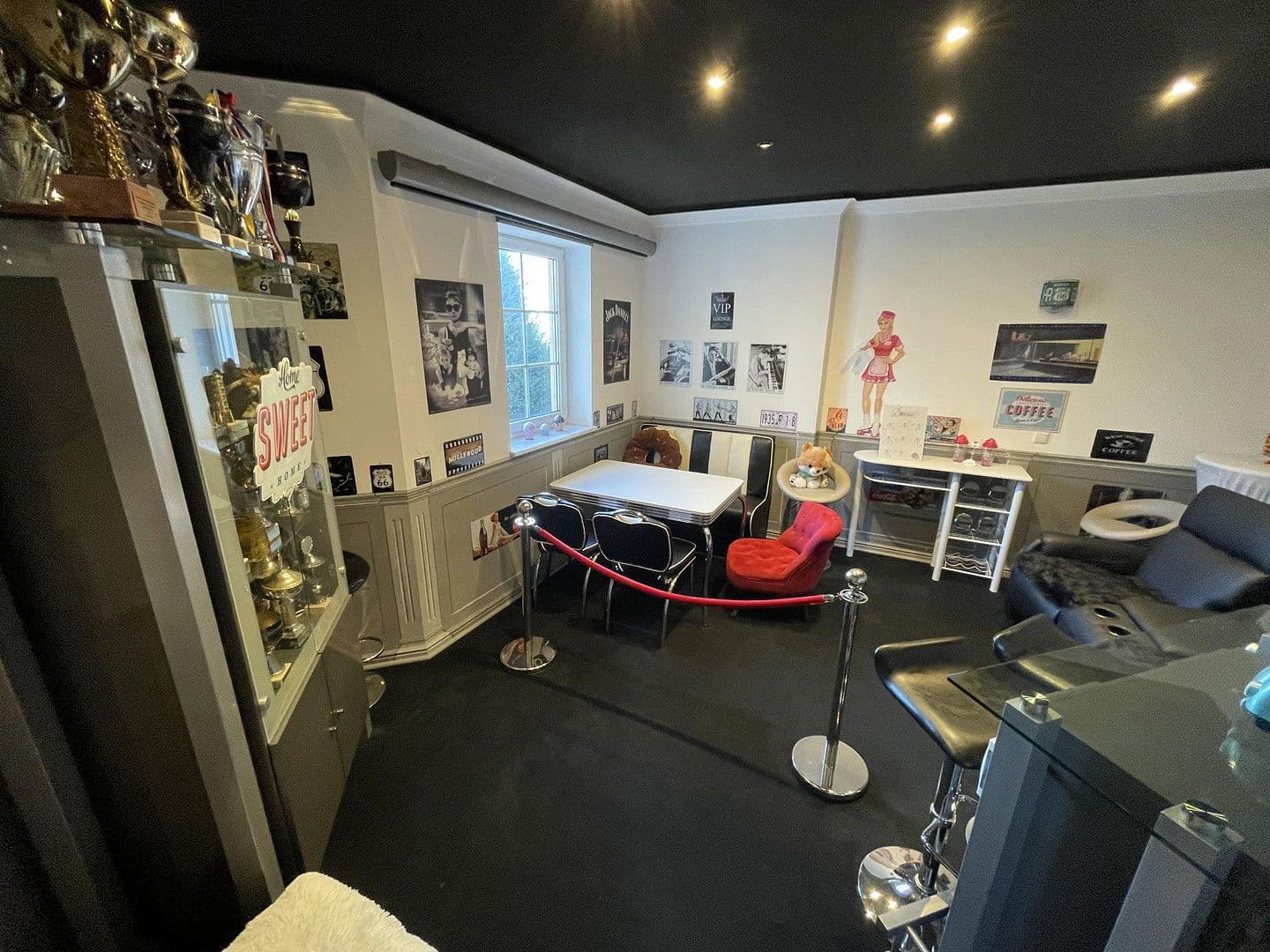 Predaj domu 317 m², pozemek 708 m², Flieden, Hesensko Predaj domu 317 m², pozemek 708 m², Flieden, Hesensko