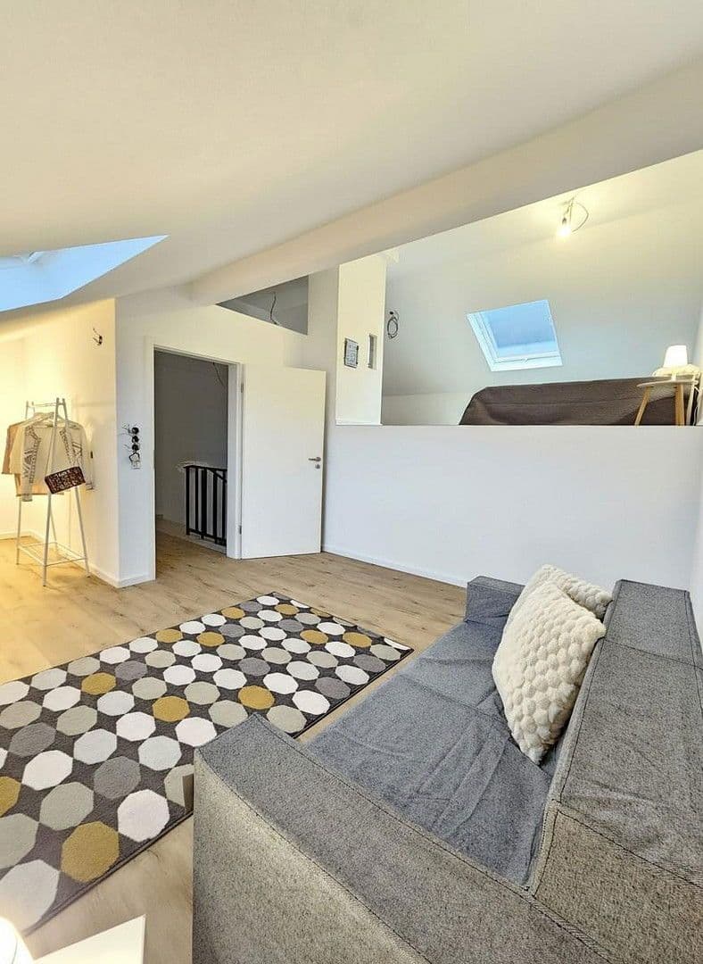 Predaj domu 153 m², pozemek 196 m², Seelbach, Bádensko-Wurttembersko Predaj domu 153 m², pozemek 196 m², Seelbach, Bádensko-Wurttembersko