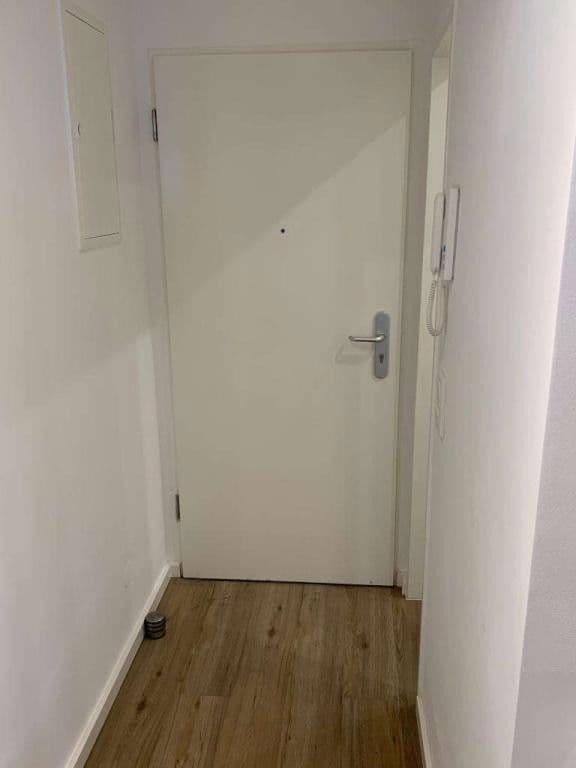 Prenájom bytu 1-izbový 28 m², Neuhofstraße 16, Frankfurt am Main, Hesensko Prenájom bytu 1-izbový 28 m², Neuhofstraße 16, Frankfurt am Main, Hesensko
