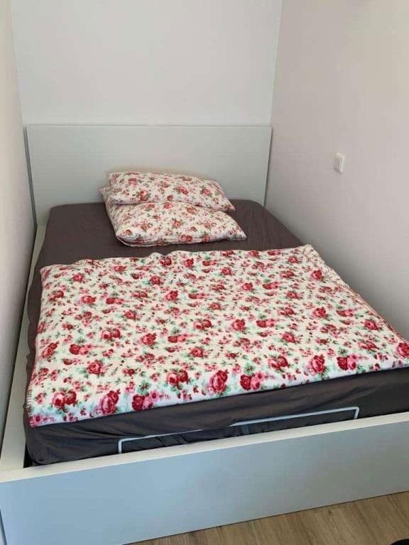 Prenájom bytu 1-izbový 28 m², Neuhofstraße 16, Frankfurt am Main, Hesensko Prenájom bytu 1-izbový 28 m², Neuhofstraße 16, Frankfurt am Main, Hesensko