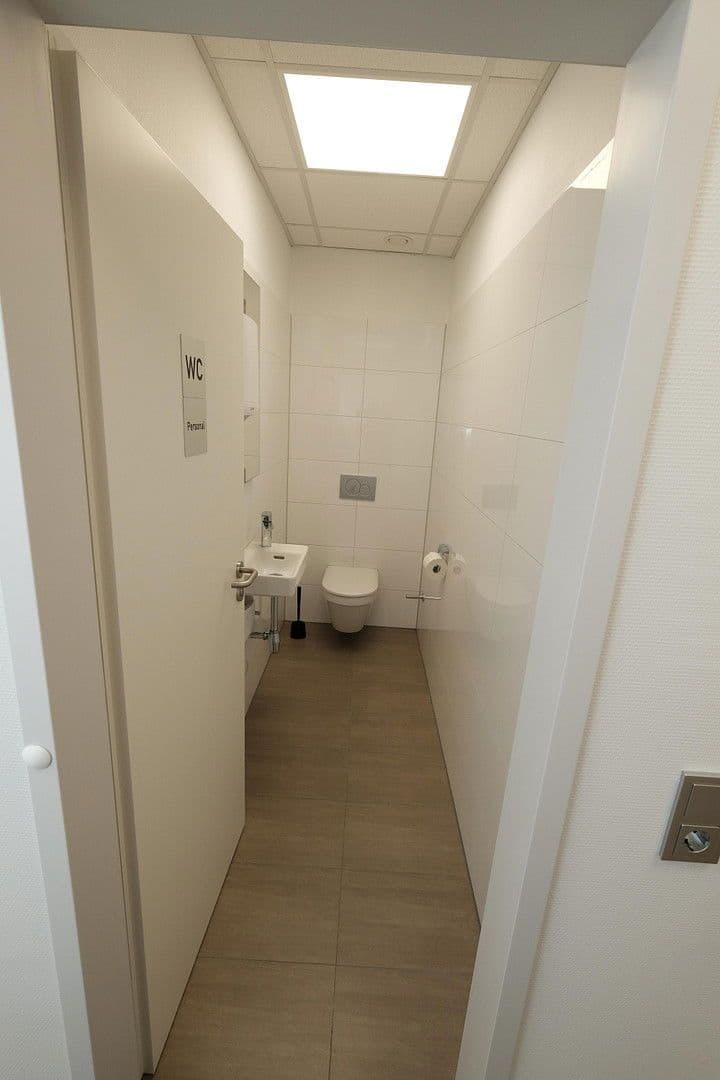 Prenájom kancelárie 112 m², Dortmund, Severné Porýnie - Westfálsko Prenájom kancelárie 112 m², Dortmund, Severné Porýnie - Westfálsko