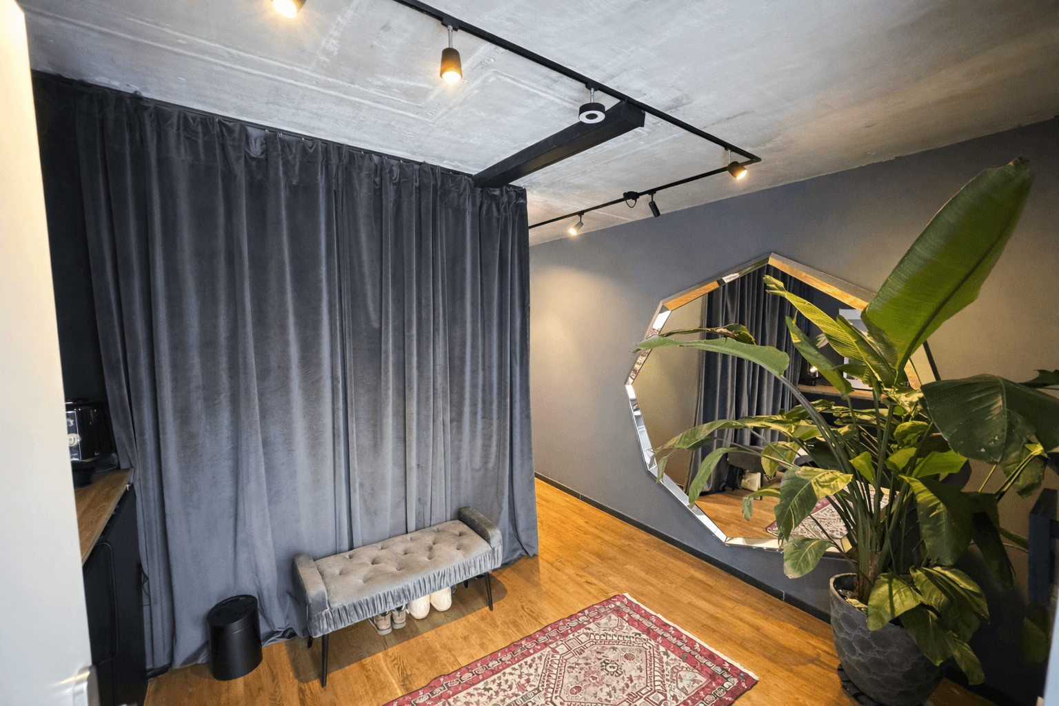 Predaj bytu 4-izbový 154 m², Flottwellstraße 40, Berlin, Berlín Predaj bytu 4-izbový 154 m², Flottwellstraße 40, Berlin, Berlín