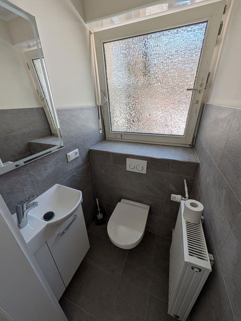 Prenájom bytu 3-izbový 79 m², Wiedbachstraße 29, Bad Schwalbach, Hesensko Prenájom bytu 3-izbový 79 m², Wiedbachstraße 29, Bad Schwalbach, Hesensko