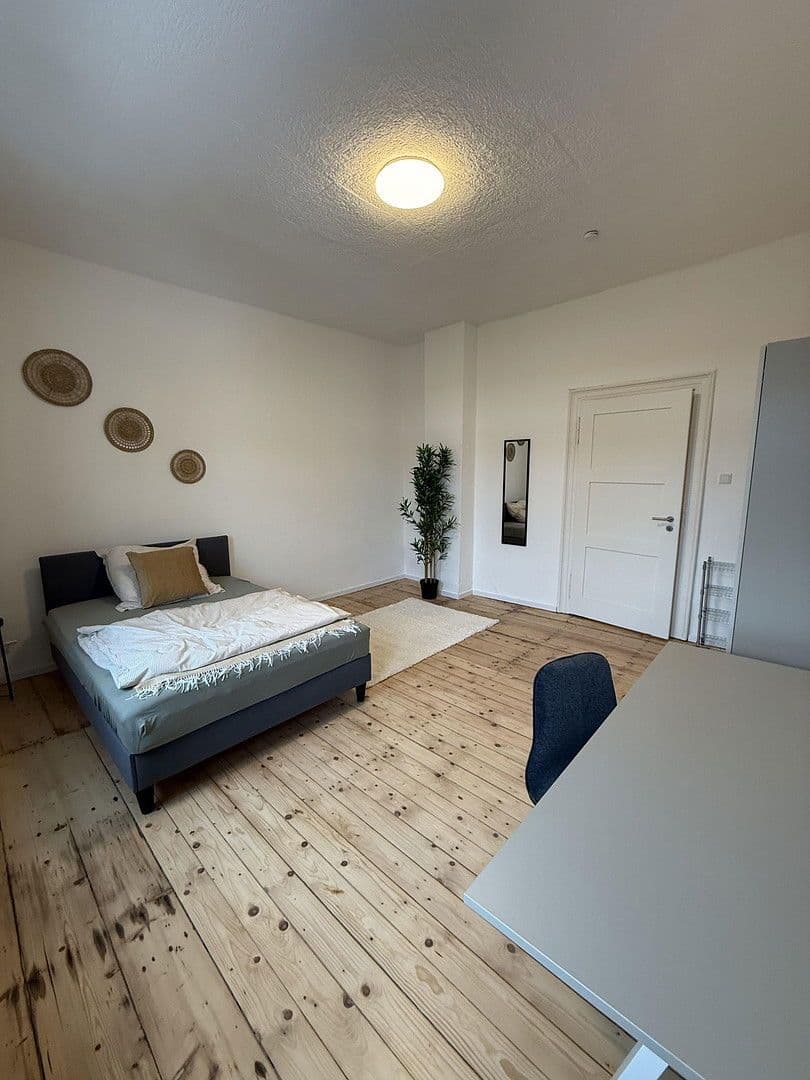 Prenájom bytu 125 m², Pirckheimer Straße 67, Nürnberg, Bavorsko Prenájom bytu 125 m², Pirckheimer Straße 67, Nürnberg, Bavorsko