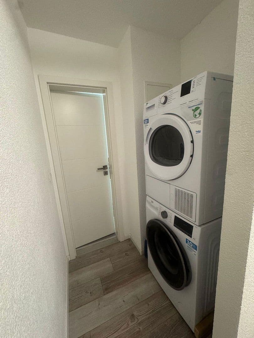 Prenájom bytu 3-izbový 65 m², Blücherstraße 20, Pforzheim, Bádensko-Wurttembersko Prenájom bytu 3-izbový 65 m², Blücherstraße 20, Pforzheim, Bádensko-Wurttembersko