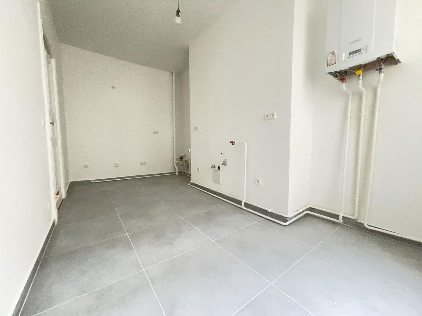 Predaj bytu 3-izbový 70 m², Gneisenaustraße 65, Berlin, Berlín Predaj bytu 3-izbový 70 m², Gneisenaustraße 65, Berlin, Berlín