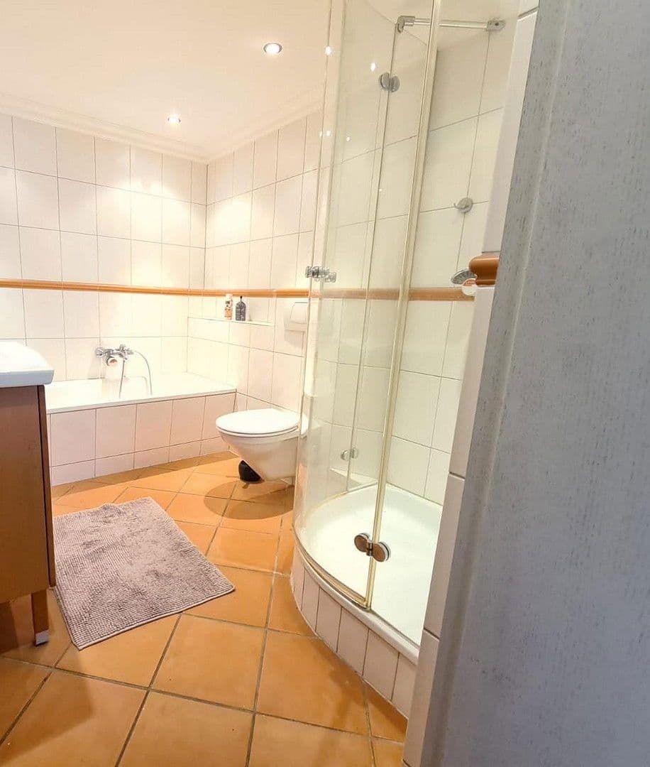 Prenájom bytu 5-izbový 185 m², Scharbeutz, Šlezvicko-Holštajnsko Prenájom bytu 5-izbový 185 m², Scharbeutz, Šlezvicko-Holštajnsko