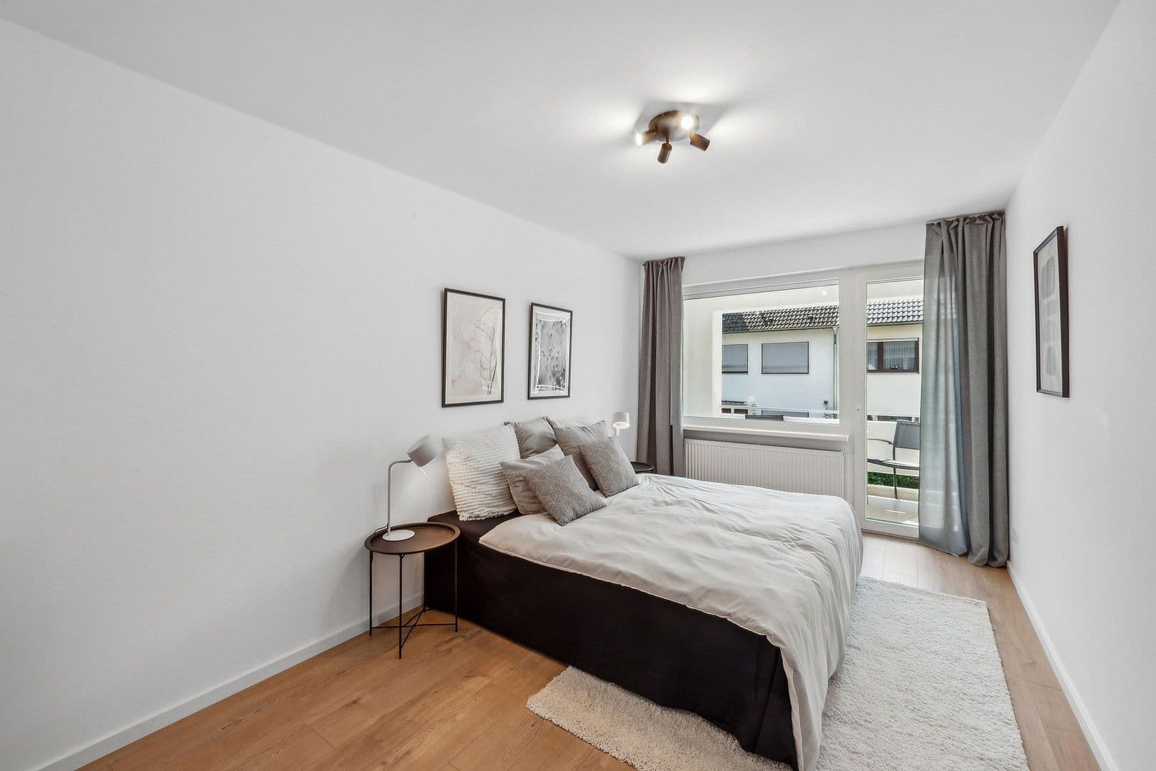 Predaj domu 135 m², pozemek 220 m², Kronberg im Taunus, Hesensko Predaj domu 135 m², pozemek 220 m², Kronberg im Taunus, Hesensko