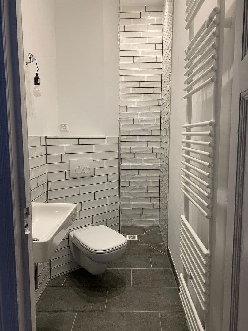 Prenájom bytu 2-izbový 47 m², Altenbraker Str. 20, Berlin, Berlín Prenájom bytu 2-izbový 47 m², Altenbraker Str. 20, Berlin, Berlín