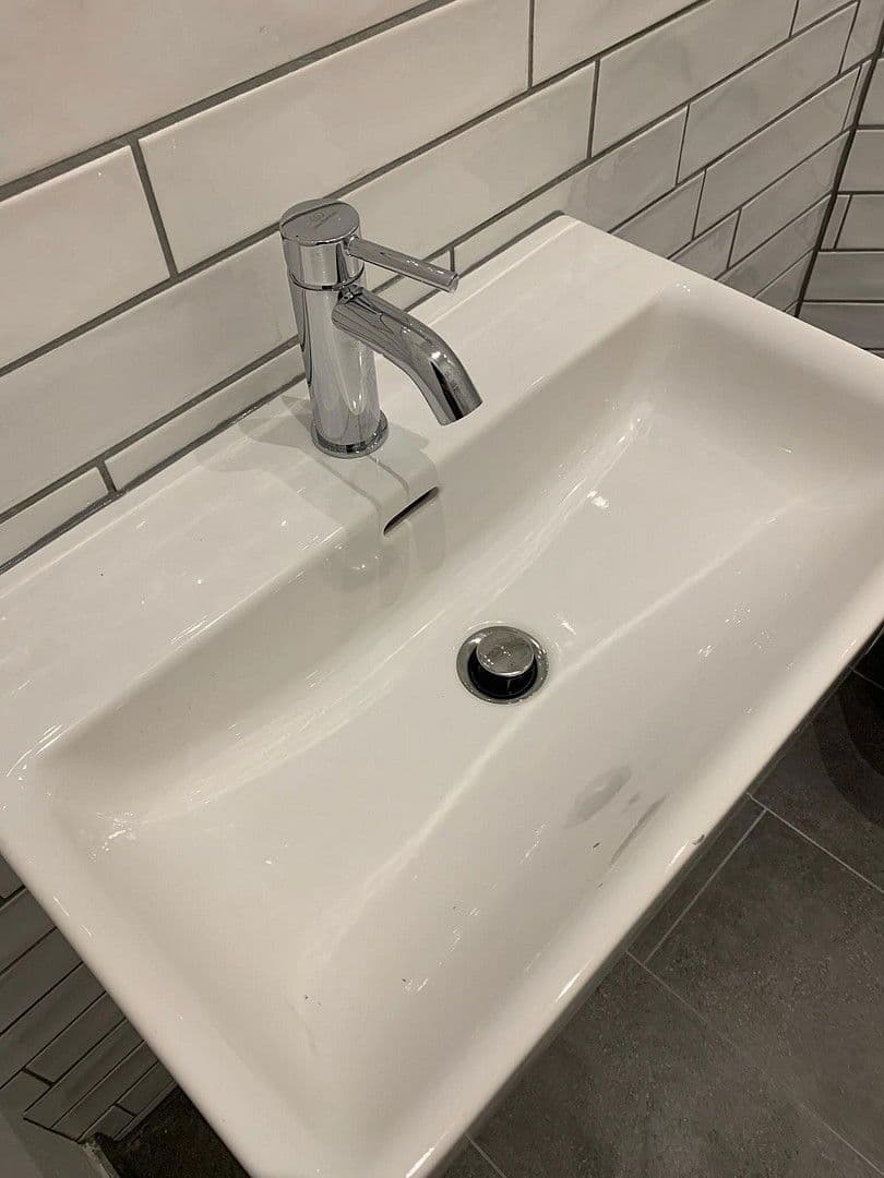 Prenájom bytu 2-izbový 47 m², Altenbraker Str. 20, Berlin, Berlín Prenájom bytu 2-izbový 47 m², Altenbraker Str. 20, Berlin, Berlín